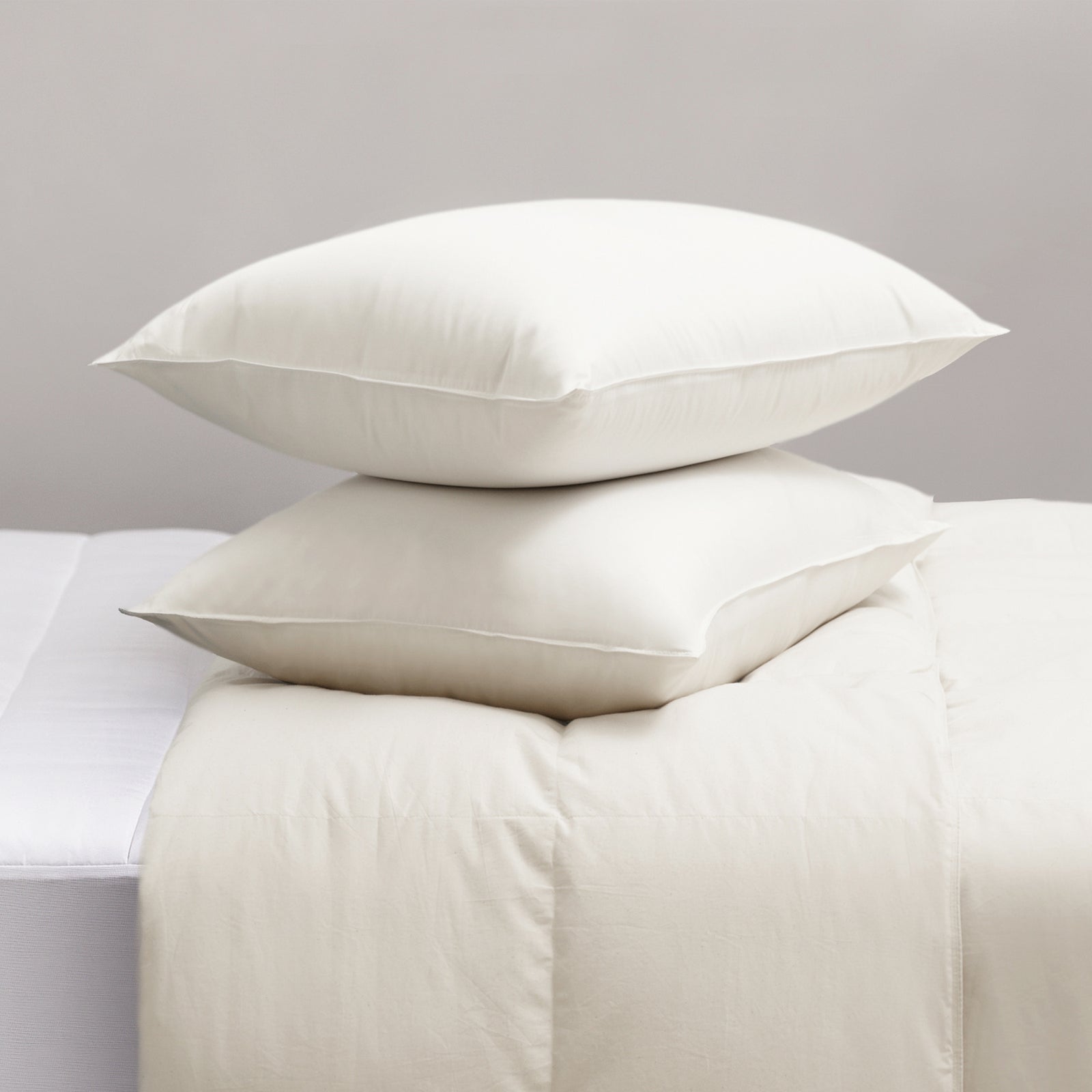 Wynrest pillows best sale allied home